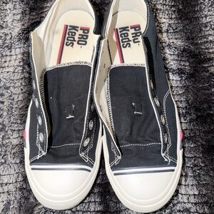 Keds Pro Canvas Sneakers in Black